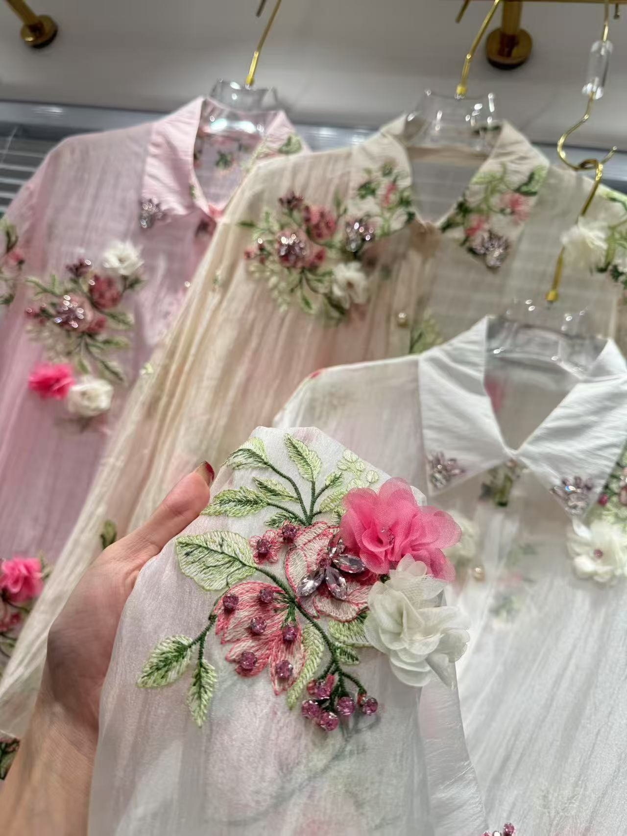 Luxury Style Flowers Embroider - Luxury Lifestyle Women review and price